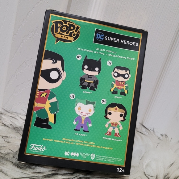 Funko POP! Pin DC Robin - Picture 4 of 4